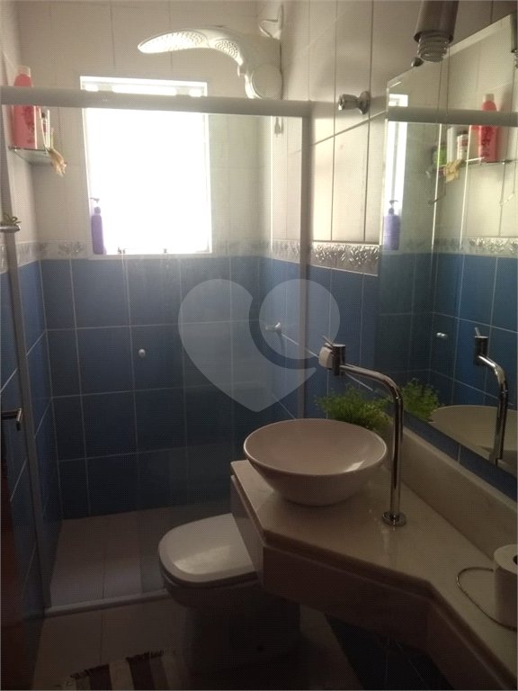 Casa à venda com 3 quartos, sendo 2 suítes,  no condomínio Vale do Sol, Bom Jesus dos Perdões - SP