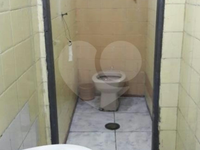 Prédio à venda com 5 quartos, sendo 1 suíte,  em Lauzane Paulista, São Paulo, SP