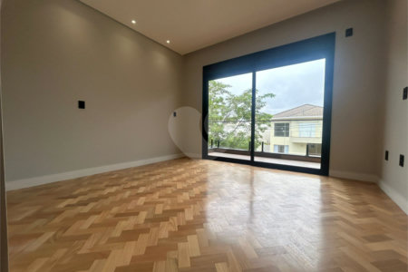 Casa à venda com 4 suítes no condomínio Residencial Chácara Ondina, Sorocaba - SP