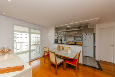 Apartamento à venda com 3 quartos, sendo 2 suítes,  em Tatuapé, São Paulo, SP