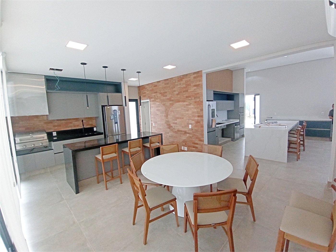 Casa à venda com 3 suítes no condomínio Campo de Toscana, Vinhedo - SP