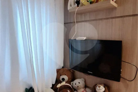 Apartamento à venda com 3 quartos, sendo 1 suíte,  em Vila Leonor, São Paulo, SP