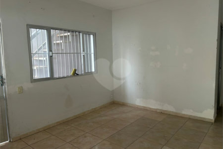 Casa para alugar com 1 quarto no condomínio Felipe Camarão, Poá - SP