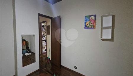 Casa à venda com 3 quartos, sendo 1 suíte, em Brooklin Paulista, São Paulo, SP