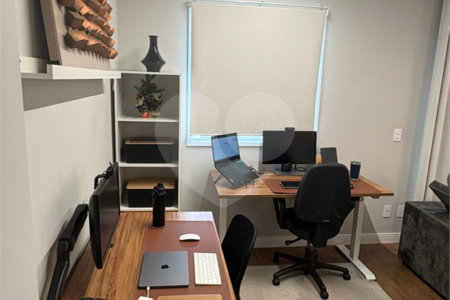 Apartamento à venda com 2 quartos, sendo 1 suíte,  em Vila Andrade, São Paulo, SP