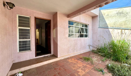 Casa à venda com 3 quartos, sendo 1 suíte, no Centro, Itapetininga, SP