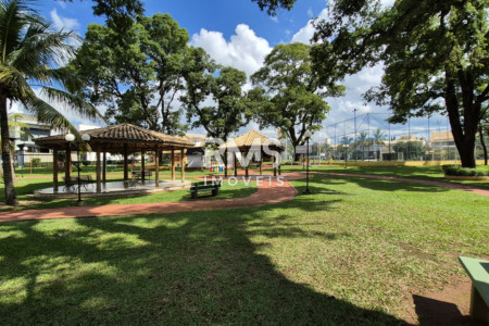 Casa à venda com 3 suítes no condomínio Granja Olga II, Sorocaba - SP