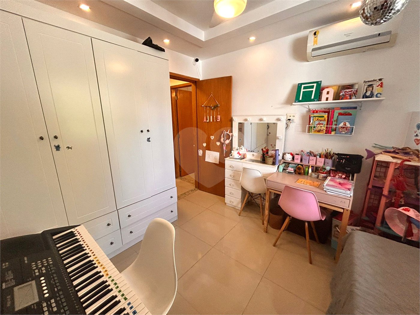 Apartamento à venda com 2 quartos, sendo 1 suíte, em Vila Isabel, Rio de Janeiro, RJ