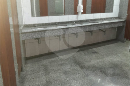 Loja para alugar em Vila Santo Antônio, Cotia, SP