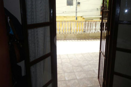 Casa à venda com 3 quartos, sendo 1 suíte, em Jardim Esmeralda, São Paulo, SP