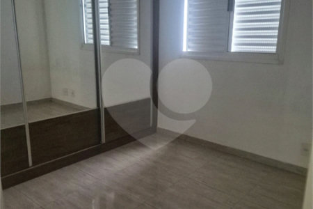 Apartamento à venda ou para alugar com 3 quartos, sendo 1 suíte, em Parque São Lourenço, São Paulo, SP