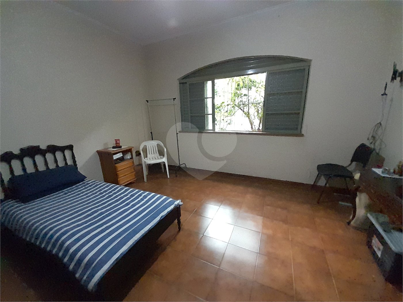 Casa à venda com 5 quartos, sendo 1 suíte,  em Jardim Anhangüera, Ribeirão Preto, SP
