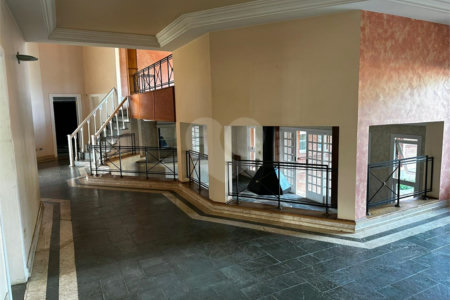 Casa à venda com 4 suítes em Vila Petrópolis, Atibaia, SP