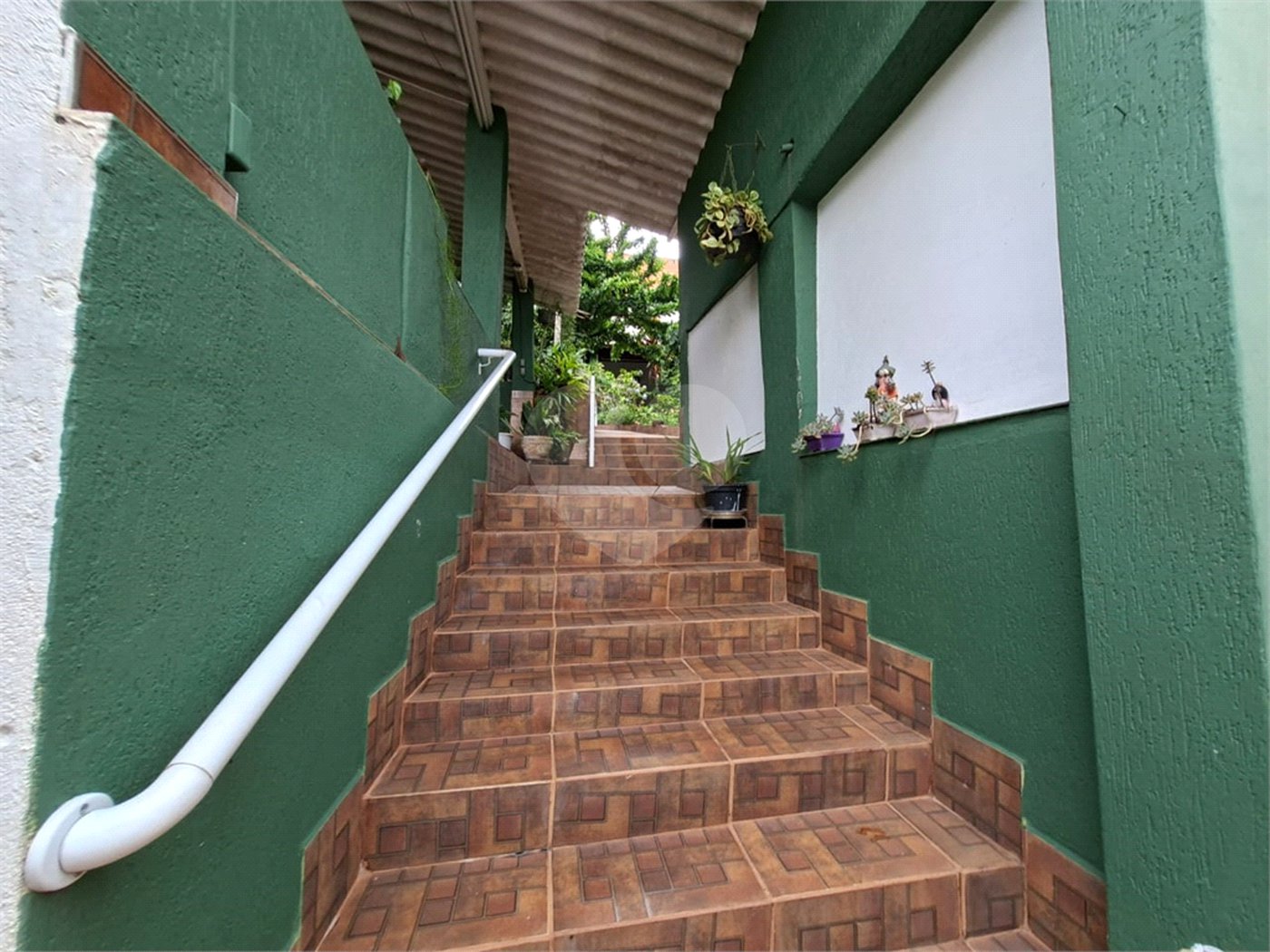 Casa à venda ou para alugar com 4 quartos, sendo 2 suítes, em Vila Mazzei, São Paulo, SP