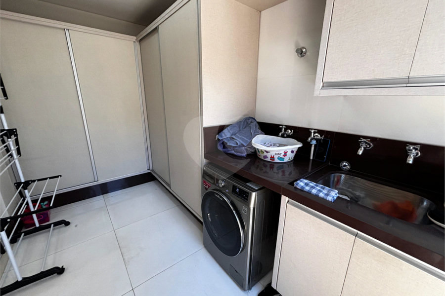 Casa à venda com 4 quartos, sendo 3 suítes, no condomínio Reserva Nova Cantareira, São Paulo - SP