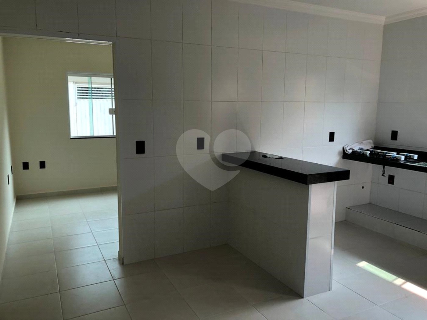 Casa à venda com 2 quartos, sendo 1 suíte, em Jardim Panorama, Salto, SP