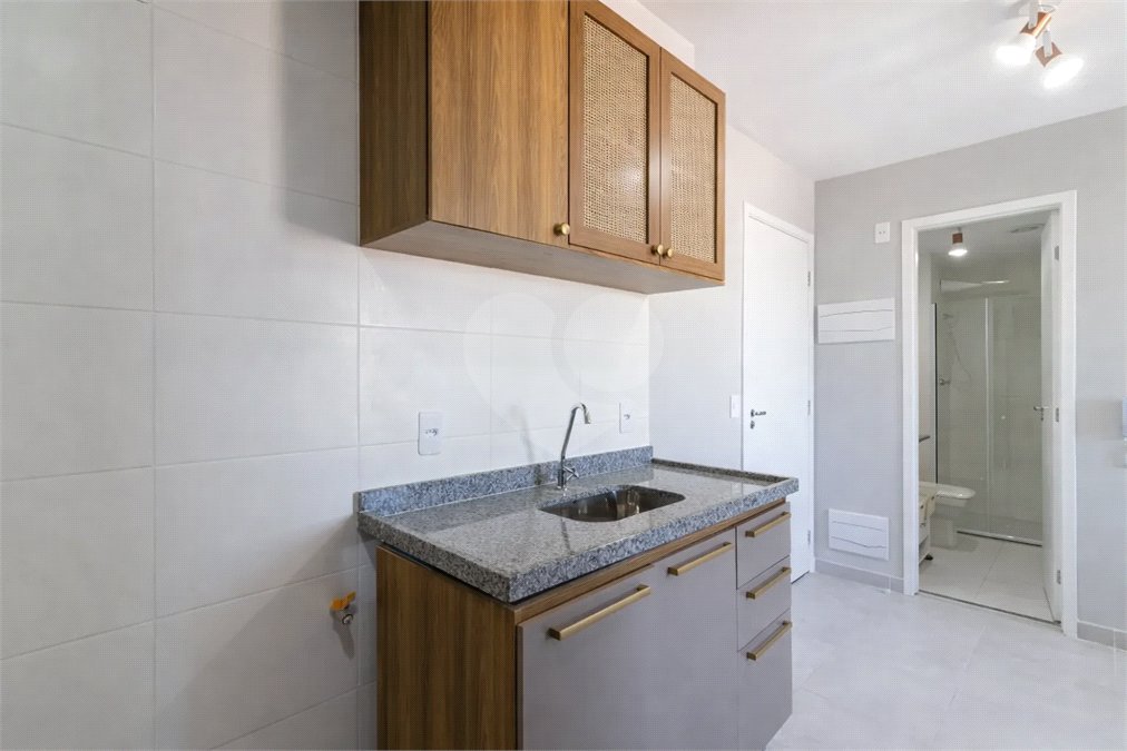 Apartamento à venda com 2 quartos, sendo 1 suíte,  em Parada Inglesa, São Paulo, SP