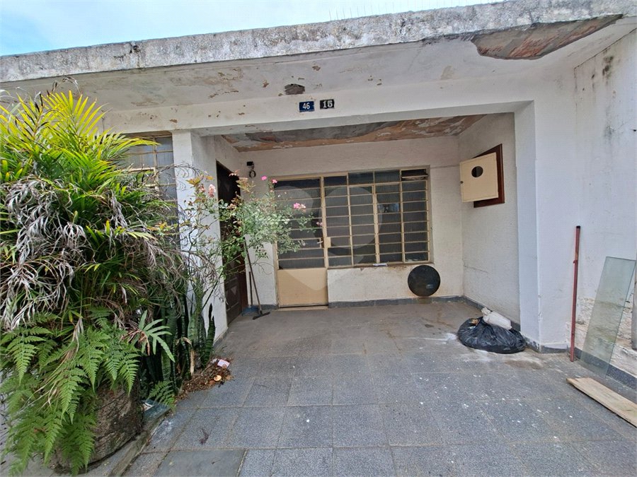 Casa à venda com 2 quartos, sendo 1 suíte, em Vila Galvão, Guarulhos, SP