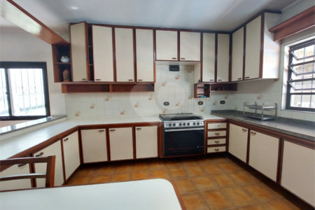Casa à venda com 4 suítes em City América, São Paulo, SP