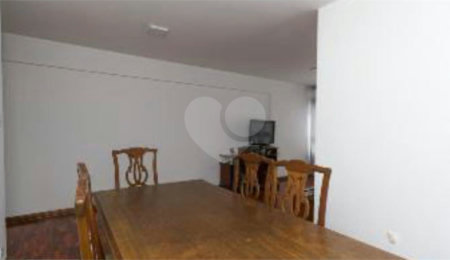Apartamento à venda com 4 quartos, sendo 1 suíte,  em Cambuci, São Paulo, SP