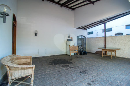 Casa à venda com 4 quartos, sendo 2 suítes, em Chácara Flora, São Paulo, SP