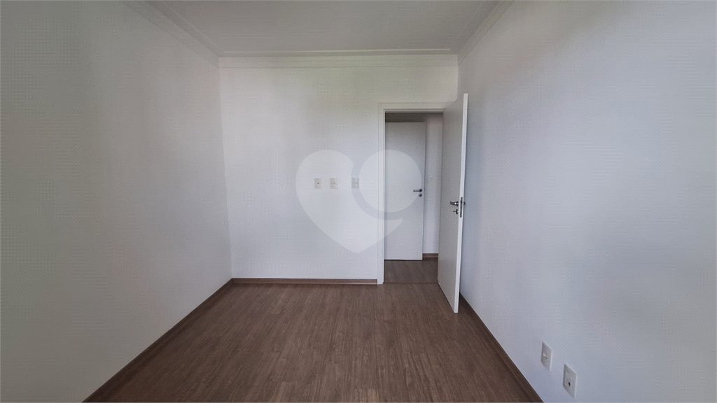 Apartamento à venda com 3 quartos, sendo 1 suíte,  em Parque Campolim, Sorocaba, SP