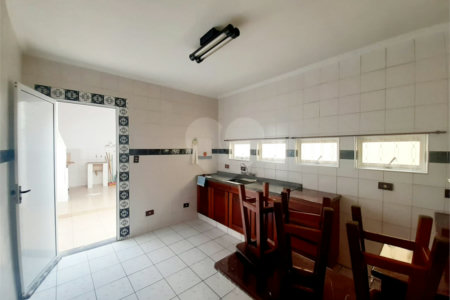 Casa à venda com 3 quartos, sendo 1 suíte,  em Jardim Califórnia, Indaiatuba, SP