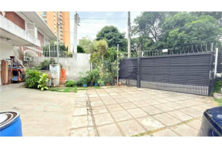 Casa à venda com 4 quartos, sendo 3 suítes, em Santana, São Paulo, SP