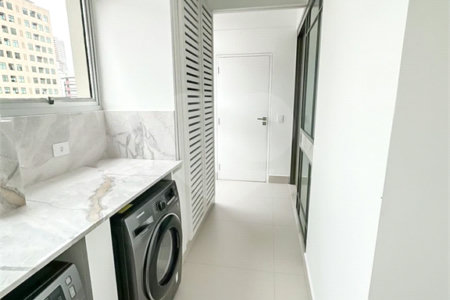 Apartamento à venda com 4 suítes em Vila Cordeiro, São Paulo, SP