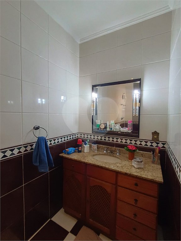 Sobrado à venda com 3 quartos, sendo 1 suíte, em Jardim São Paulo(zona Norte), São Paulo, SP