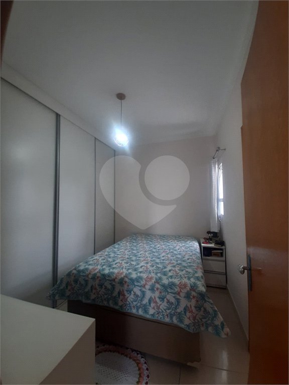 Casa à venda com 3 quartos no condomínio Pedro Voss, São Paulo - SP