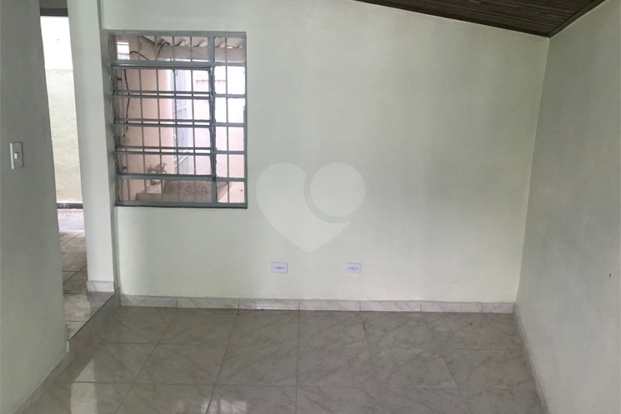 Sobrado à venda com 2 quartos em Vila Dom Pedro Ii, São Paulo, SP