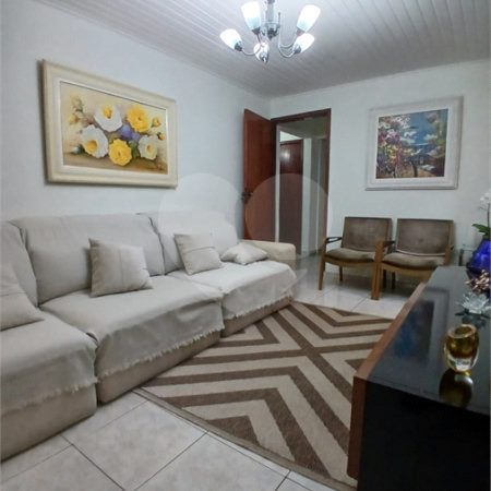 Casa à venda com 3 quartos, sendo 1 suíte, em Vila Rica, São Paulo, SP