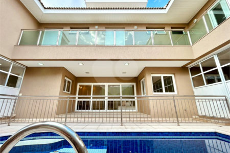 Casa à venda com 4 suítes no condomínio Quinta das Laranjeiras, Jundiaí - SP
