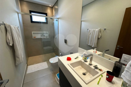 Casa de alto padrão para venda no condomínio Damha III.
