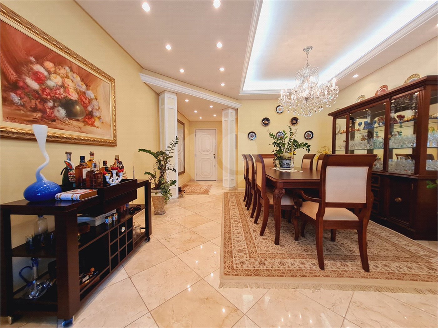 Apartamento à venda com 3 quartos, sendo 1 suíte, em Higienópolis, São Paulo, SP