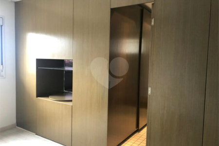 Apartamento à venda com 2 suítes em Vila Dom Pedro I, São Paulo, SP