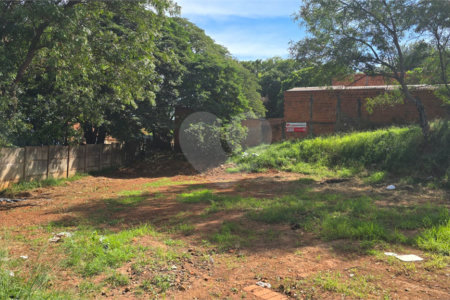 Terreno à venda no Centro, Ibitinga, SP