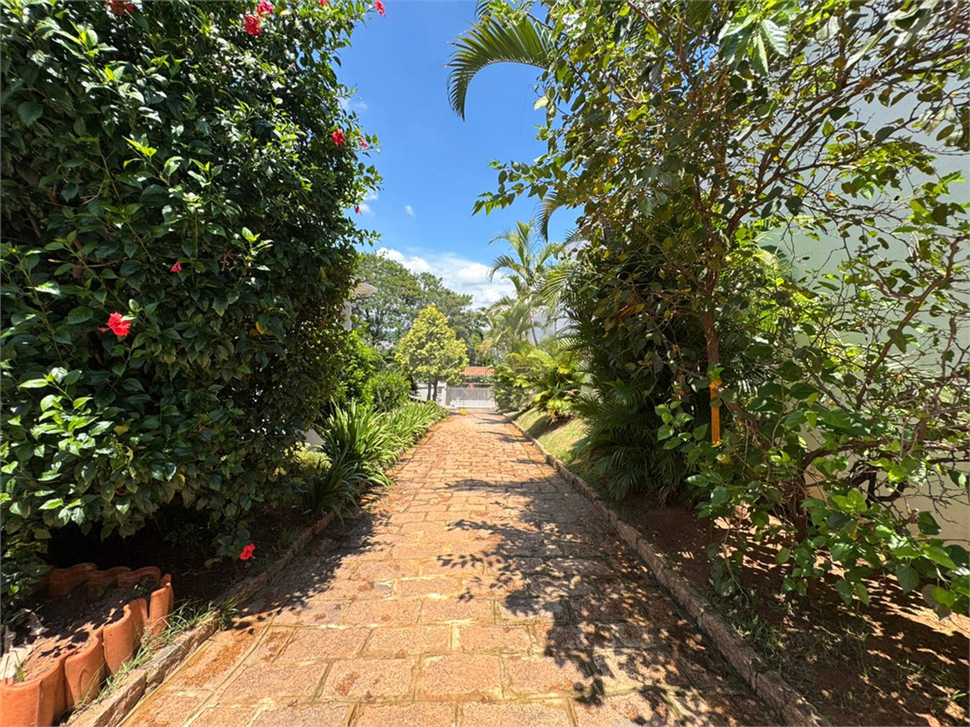 Chácara à venda com 4 quartos, sendo 3 suítes, em Colinas de Indaiatuba, Indaiatuba, SP