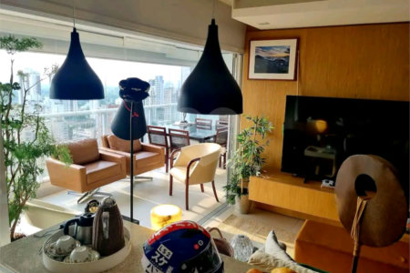 Apartamento à venda com 2 quartos, sendo 1 suíte, em Pinheiros, São Paulo, SP
