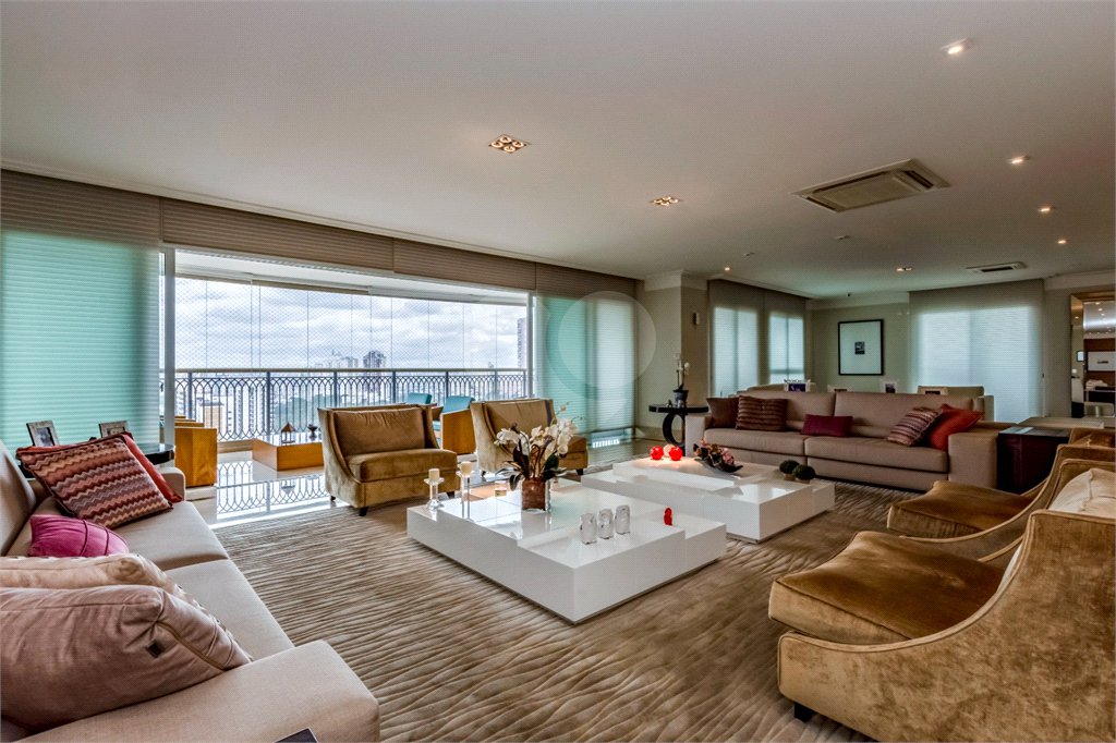 Apartamento à venda com 5 suítes em Jardim Anália Franco, São Paulo, SP