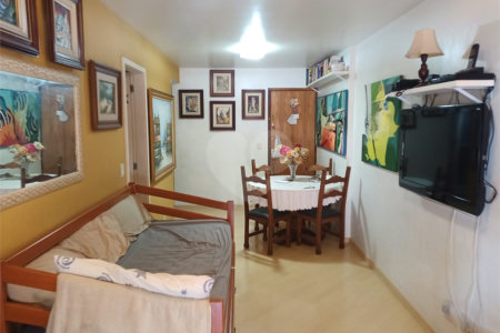 Apartamento à venda com 2 quartos, sendo 1 suíte, em Rio Comprido, Rio de Janeiro, RJ
