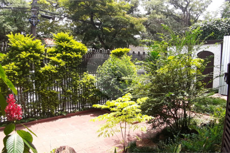 Sobrado à venda com 4 quartos, sendo 2 suítes, em Vila Madalena, São Paulo, SP