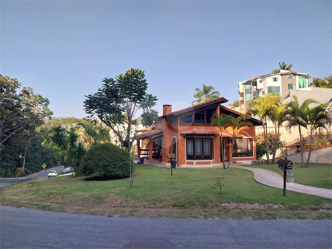 Casa Térrea à venda com 4 quartos, sendo 1 suíte,  em Parque dos Lagos, Mogi das Cruzes, SP