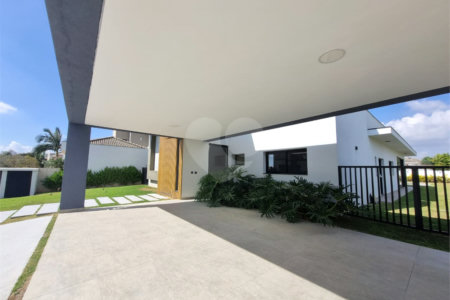 Casa à venda com 4 suítes no condomínio Xapada Park Ytu, Itu - SP