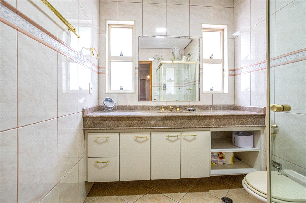Sobrado Residencial à Venda – Vila Mariana – 274 m² de Área Útil