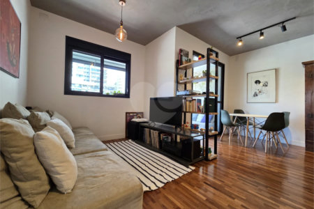 Apartamento à venda com 2 quartos, sendo 1 suíte, em Pinheiros, São Paulo, SP