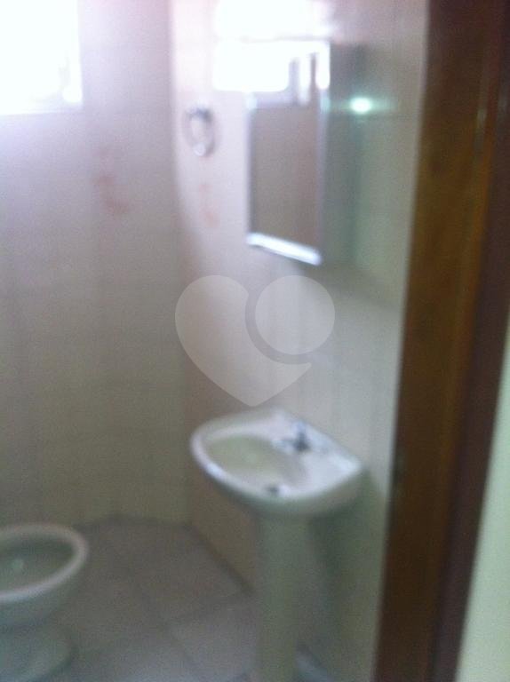 Sobrado à venda com 3 quartos, sendo 1 suíte, em Chora Menino, São Paulo, SP