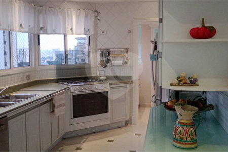 Duplex à venda com 7 quartos, sendo 5 suítes, em Vila Gomes Cardim, São Paulo, SP