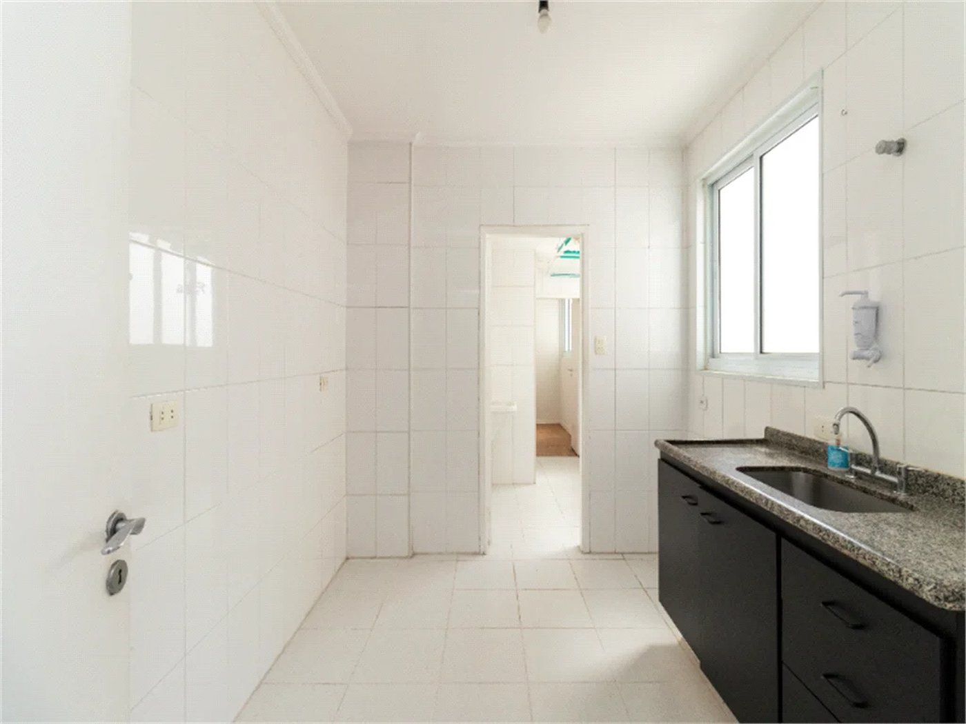Apartamento à venda com 3 quartos, sendo 1 suíte, em Pinheiros, São Paulo, SP
